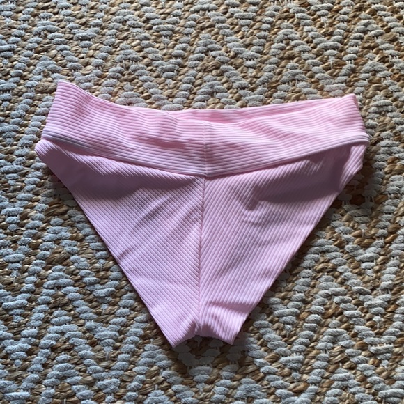 Frankies Bikinis Gavin Bottoms! - Picture 2 of 5